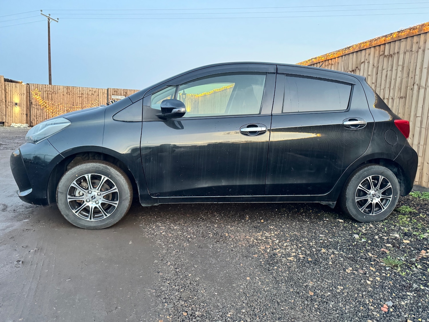 Used Toyota Vitz 2025 for sale - 77051749: Photo 7