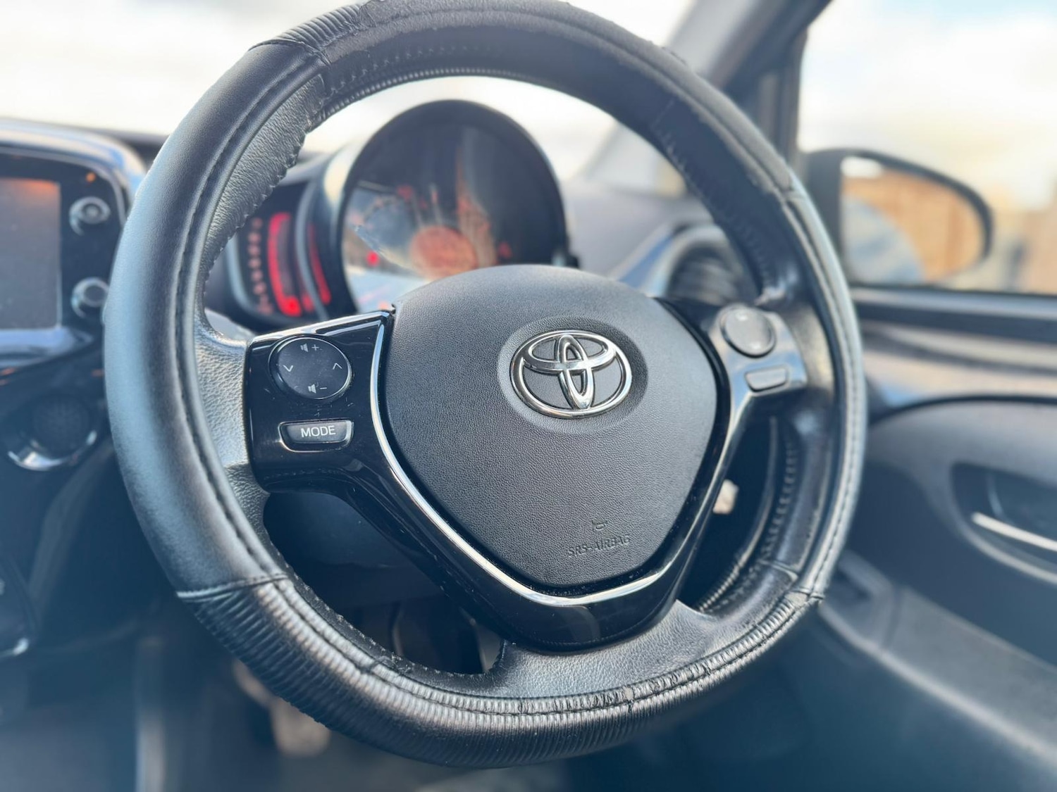 Used Toyota AYGO 2018 for sale - 77213679: Photo 18