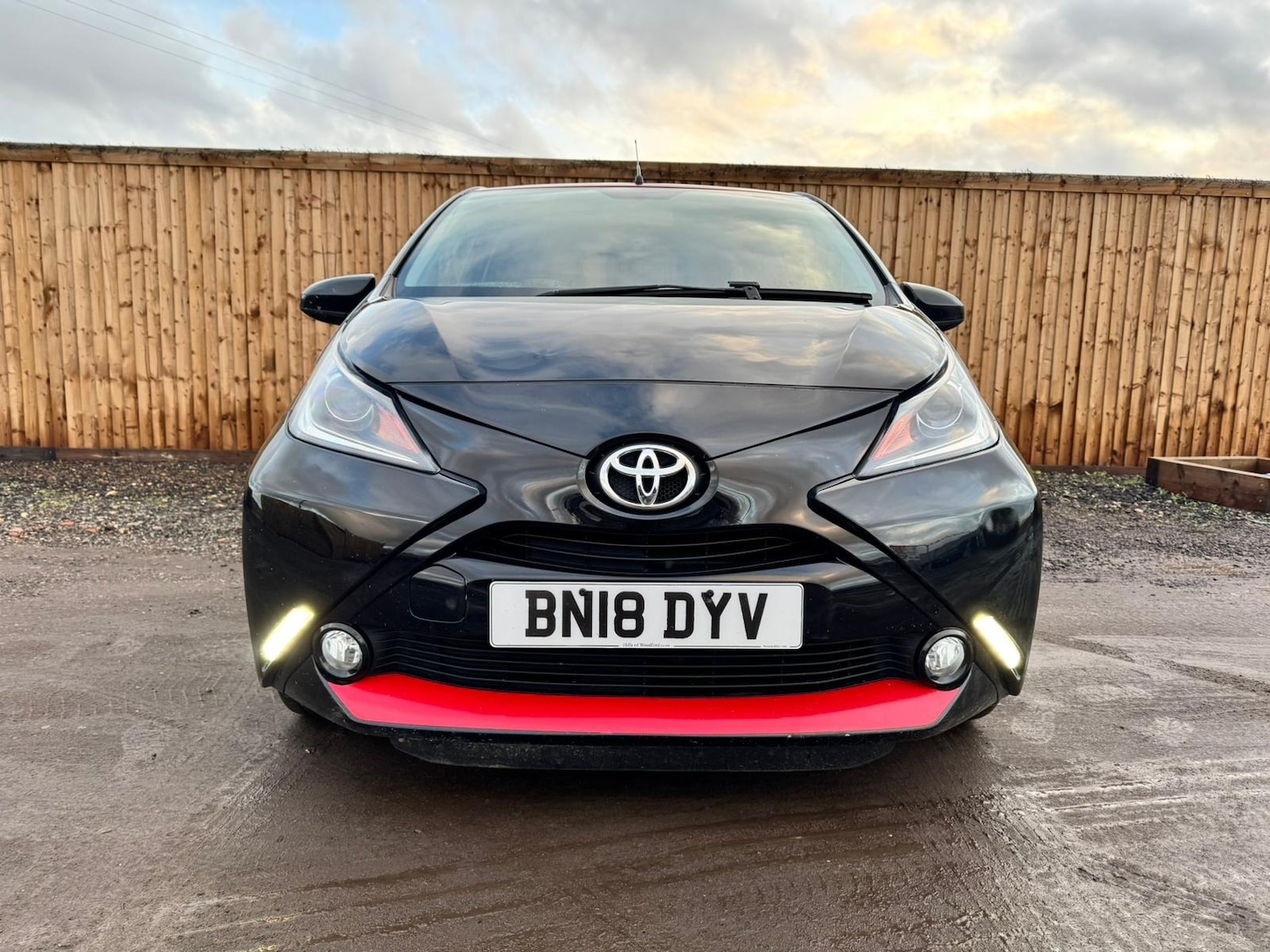 Used Toyota AYGO 2018 for sale - 77213679: Photo 3