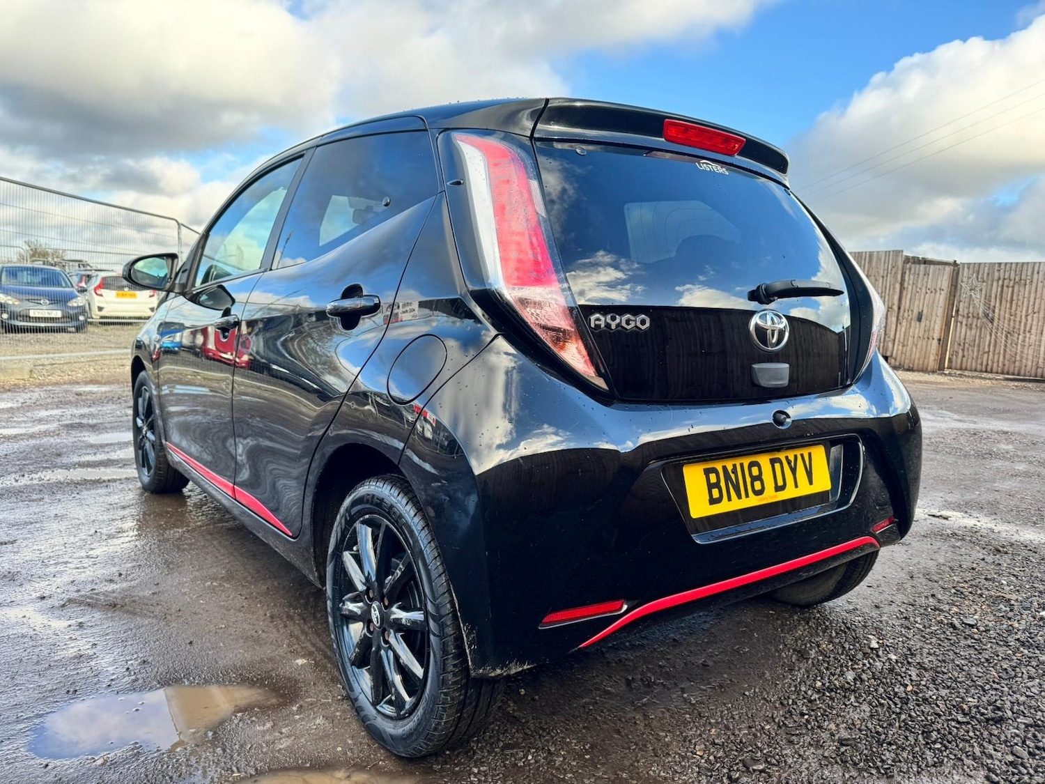 Used Toyota AYGO 2018 for sale - 77213679: Photo 8