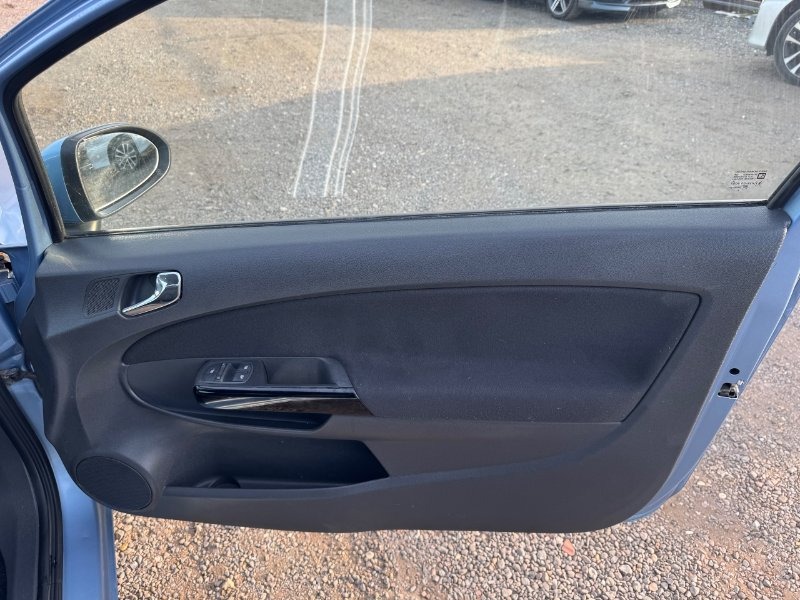 Used Vauxhall Corsa 2014 for sale - 77093987: Photo 18