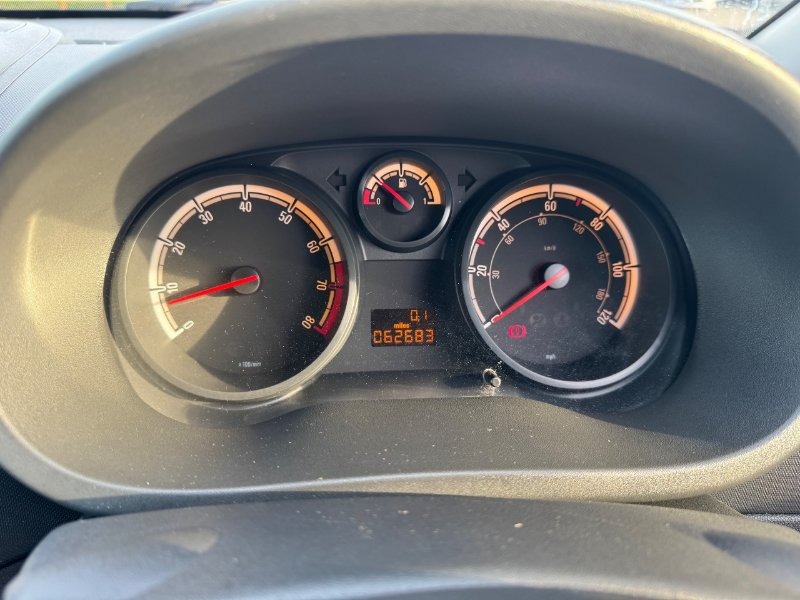 Used Vauxhall Corsa 2014 for sale - 77093987: Photo 19