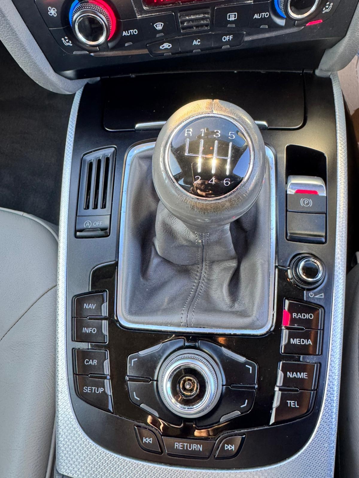 Used Audi A4 2010 for sale - 76777244: Photo 24