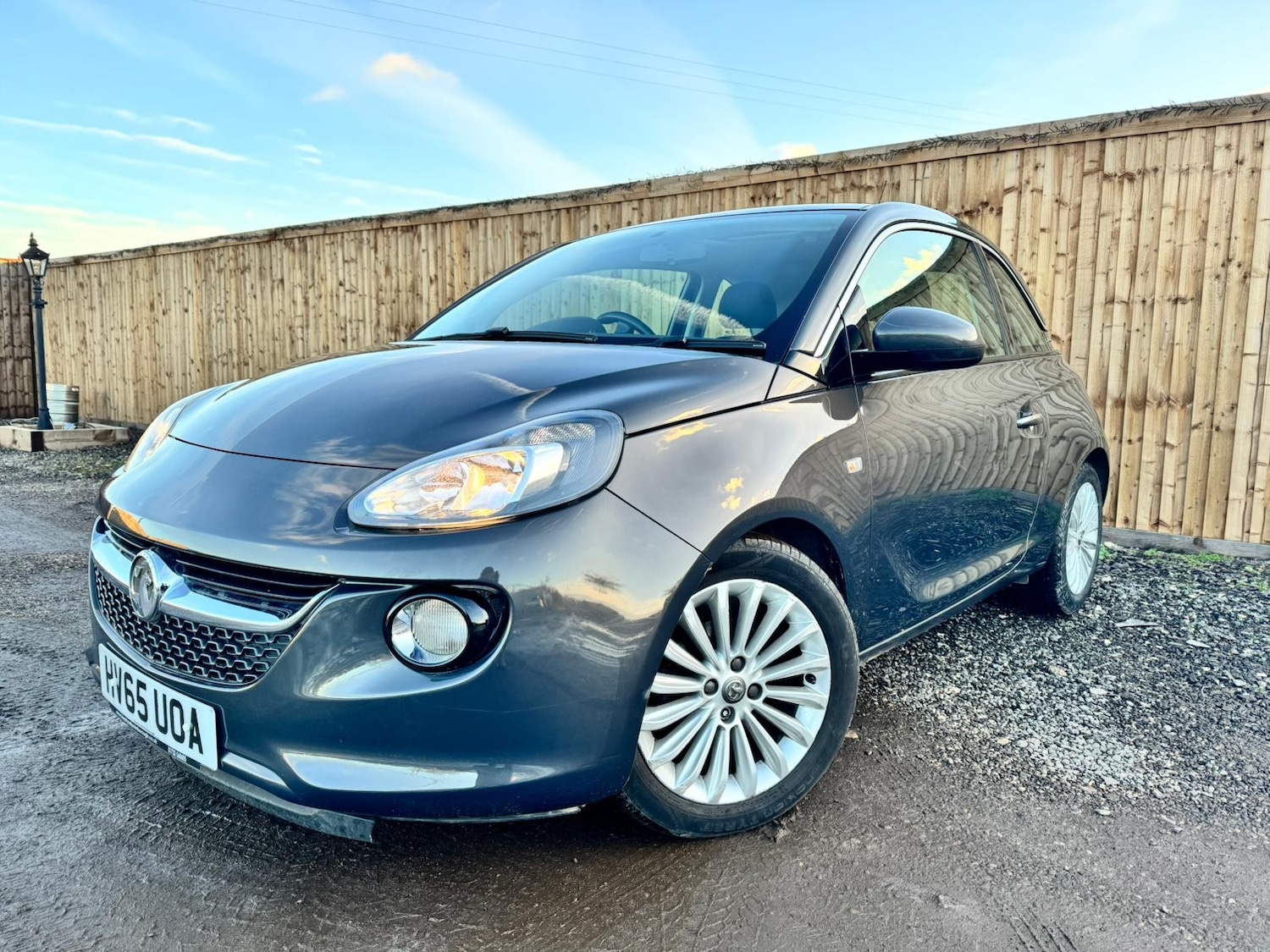 Used Vauxhall ADAM 2015 for sale - 78067217: Photo 2