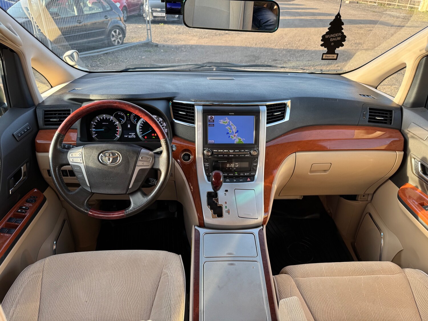 Used Toyota Alphard 2025 for sale - 78141937: Photo 11