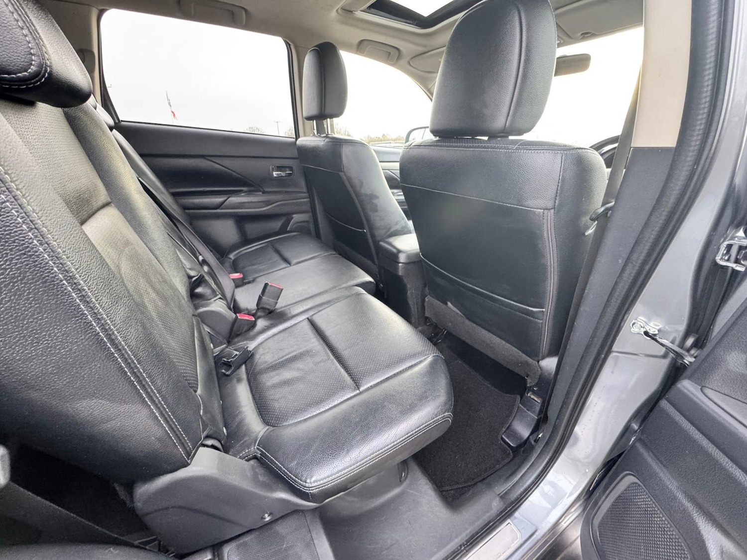 Used Mitsubishi Outlander 2014 for sale - 77584868: Photo 13