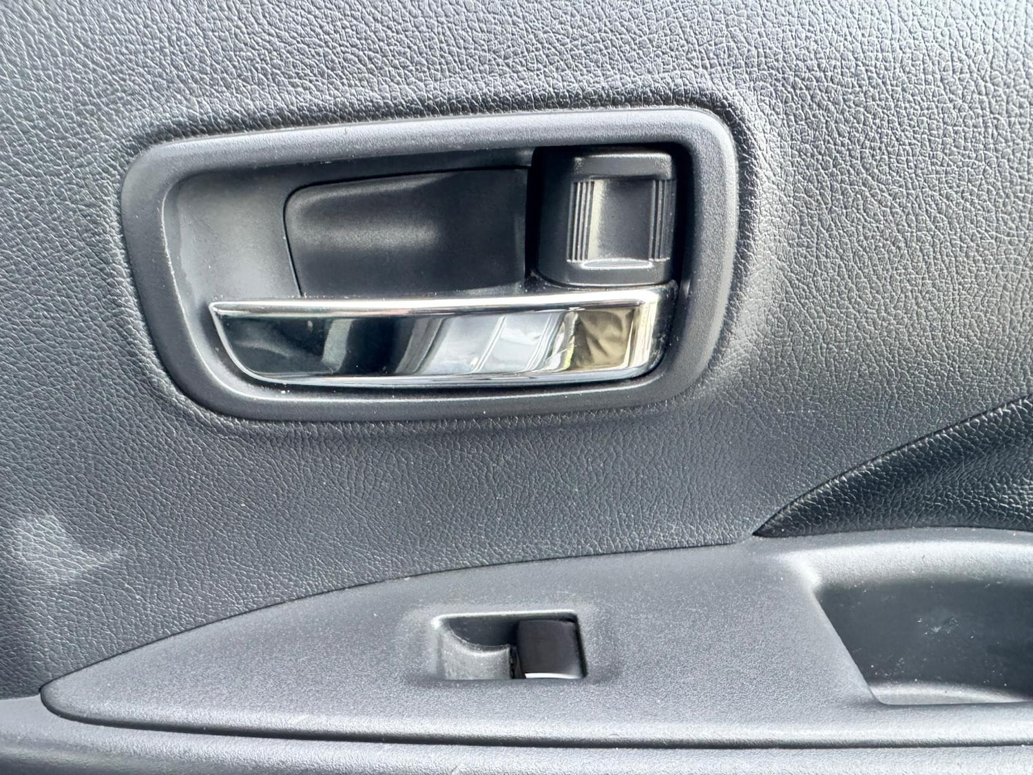 Used Mitsubishi Outlander 2014 for sale - 77584868: Photo 15