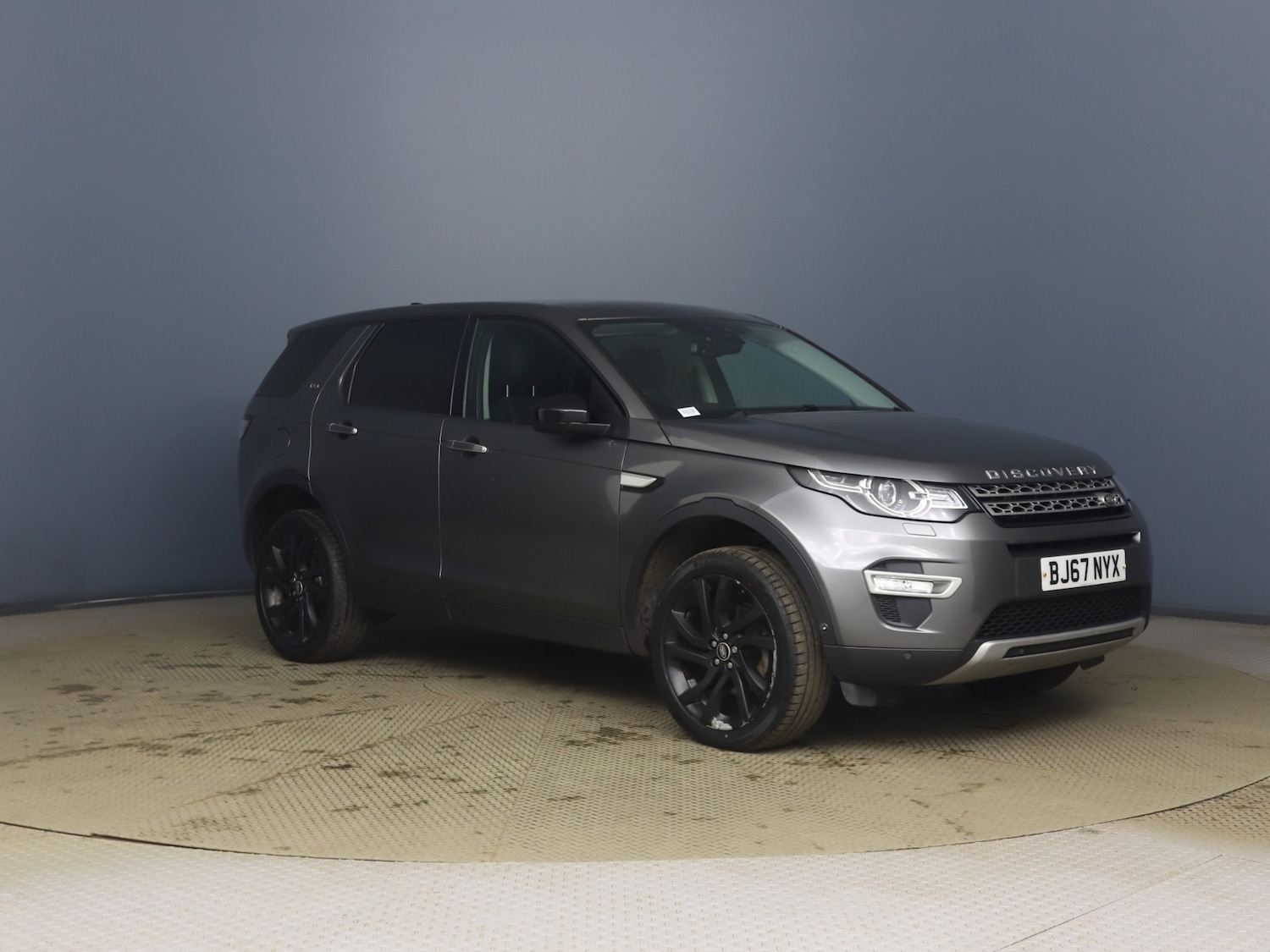 Used Land Rover Discovery Sport 2017 for sale - 76725973: Photo 1