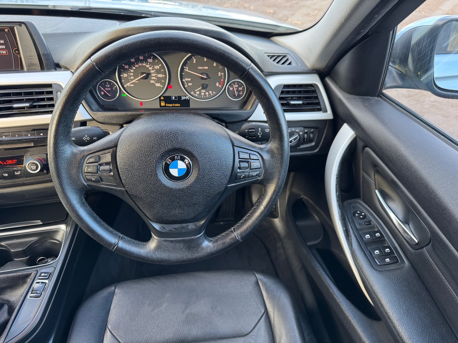 Used BMW 3 Series 2012 for sale - 77564225: Photo 13