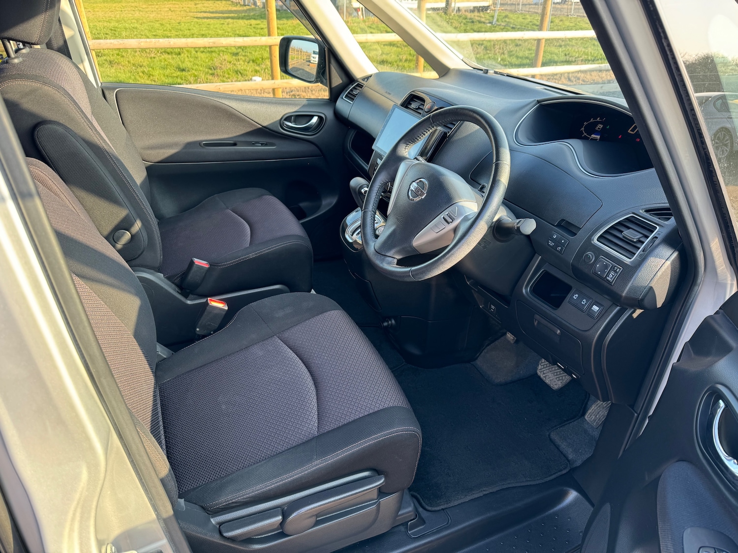 Used Nissan Serena 2025 for sale - 78067196: Photo 16