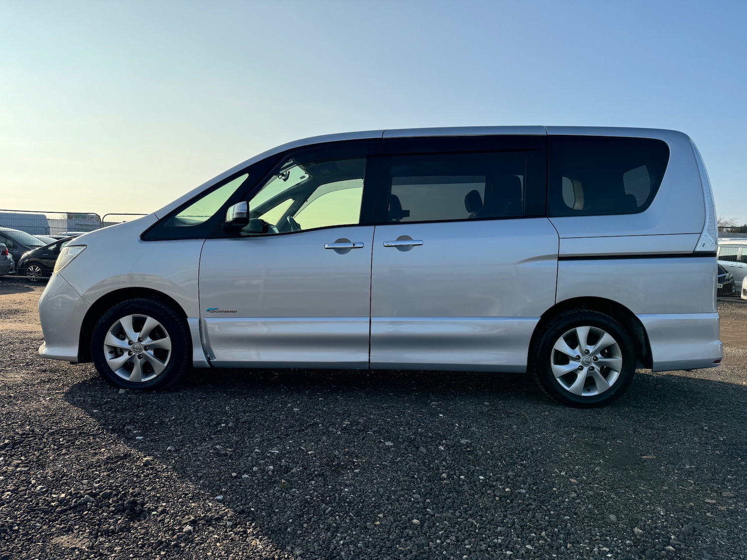 Used Nissan Serena 2025 for sale - 78067196: Photo 7