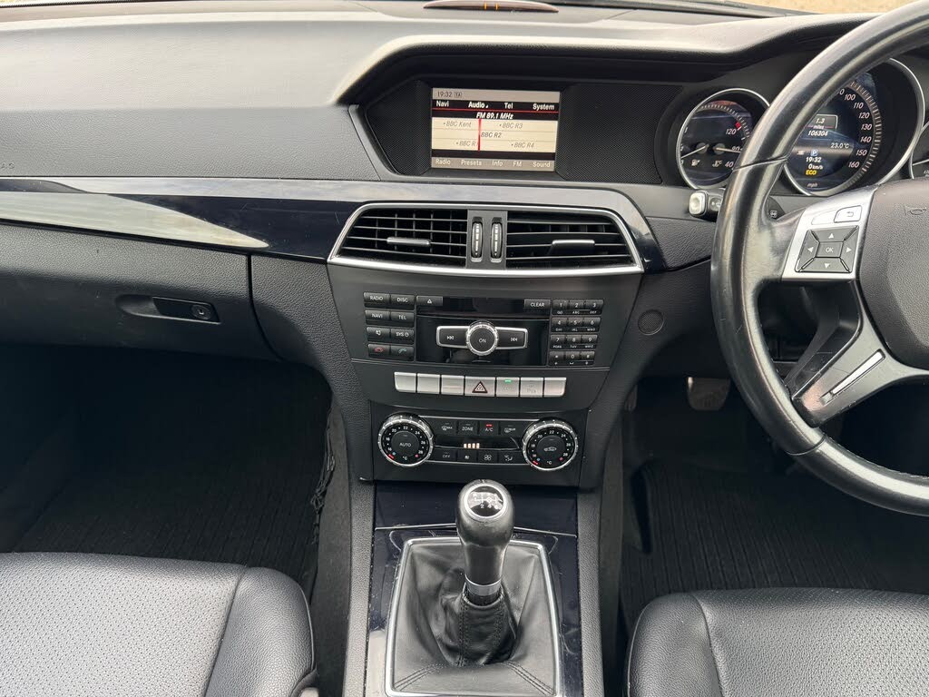 Used Mercedes-Benz C Class 2012 for sale - 76521225: Photo 10