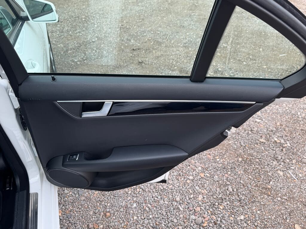 Used Mercedes-Benz C Class 2012 for sale - 76521225: Photo 17