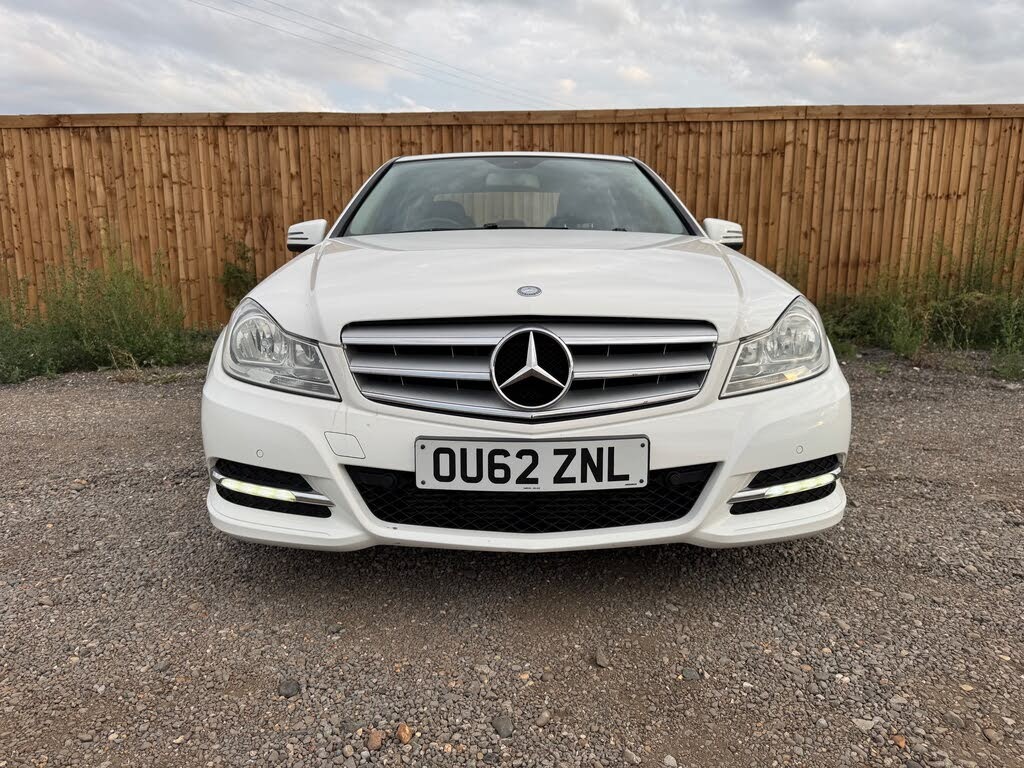 Used Mercedes-Benz C Class 2012 for sale - 76521225: Photo 2
