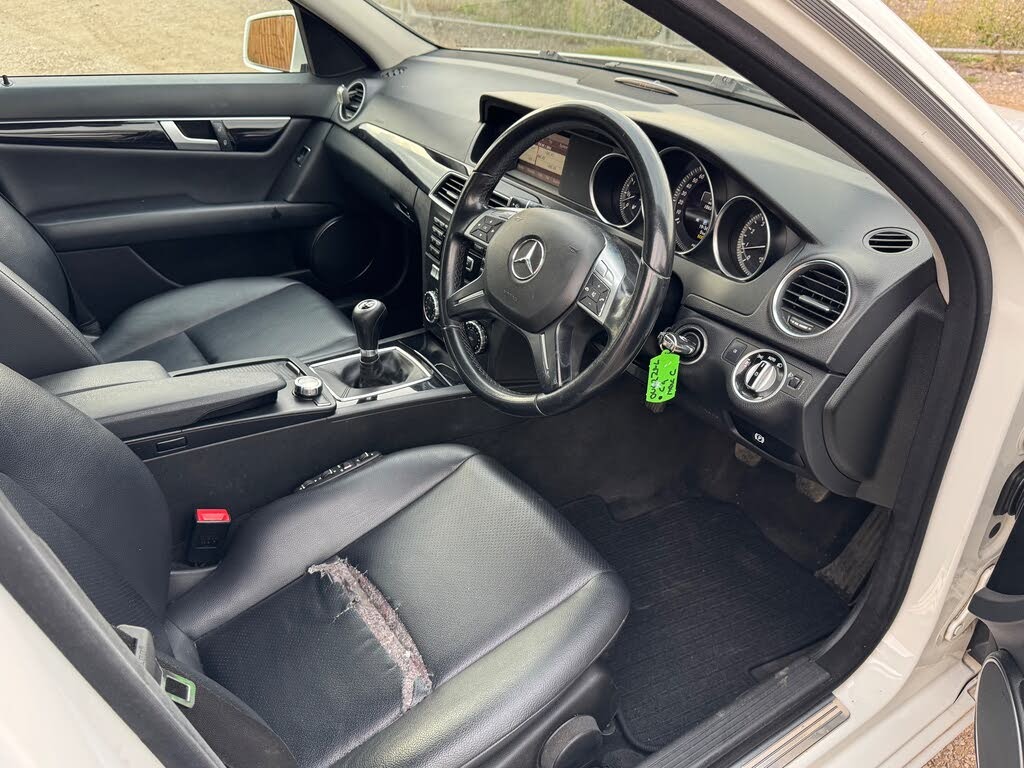 Used Mercedes-Benz C Class 2012 for sale - 76521225: Photo 8