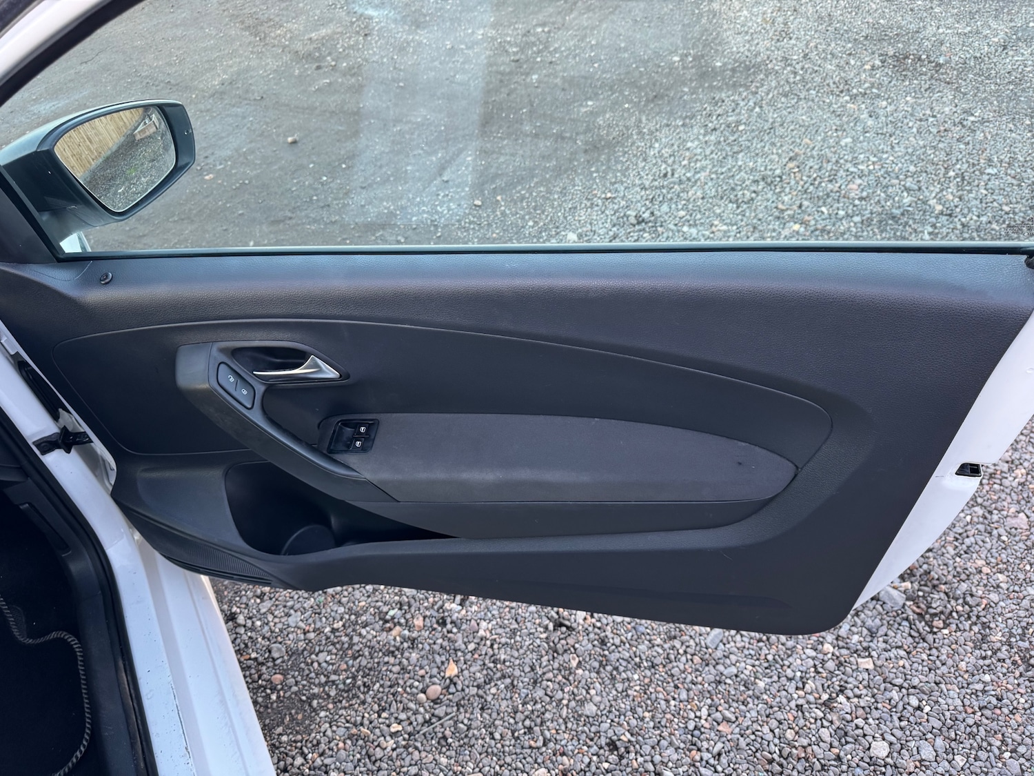 Used Volkswagen Polo 2011 for sale - 76521232: Photo 14