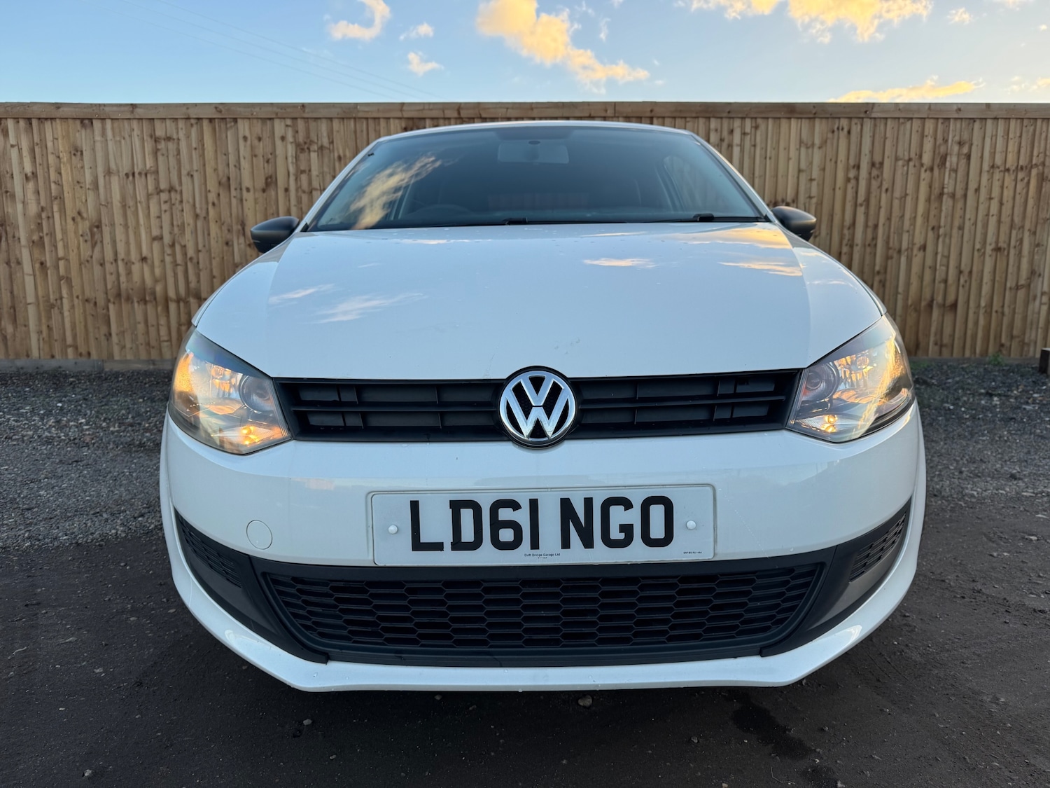 Used Volkswagen Polo 2011 for sale - 76521232: Photo 2