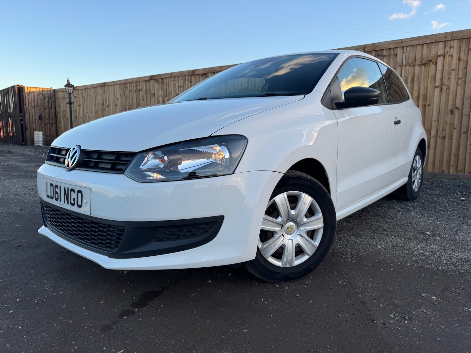 Used Volkswagen Polo 2011 for sale - 76521232: Photo 4