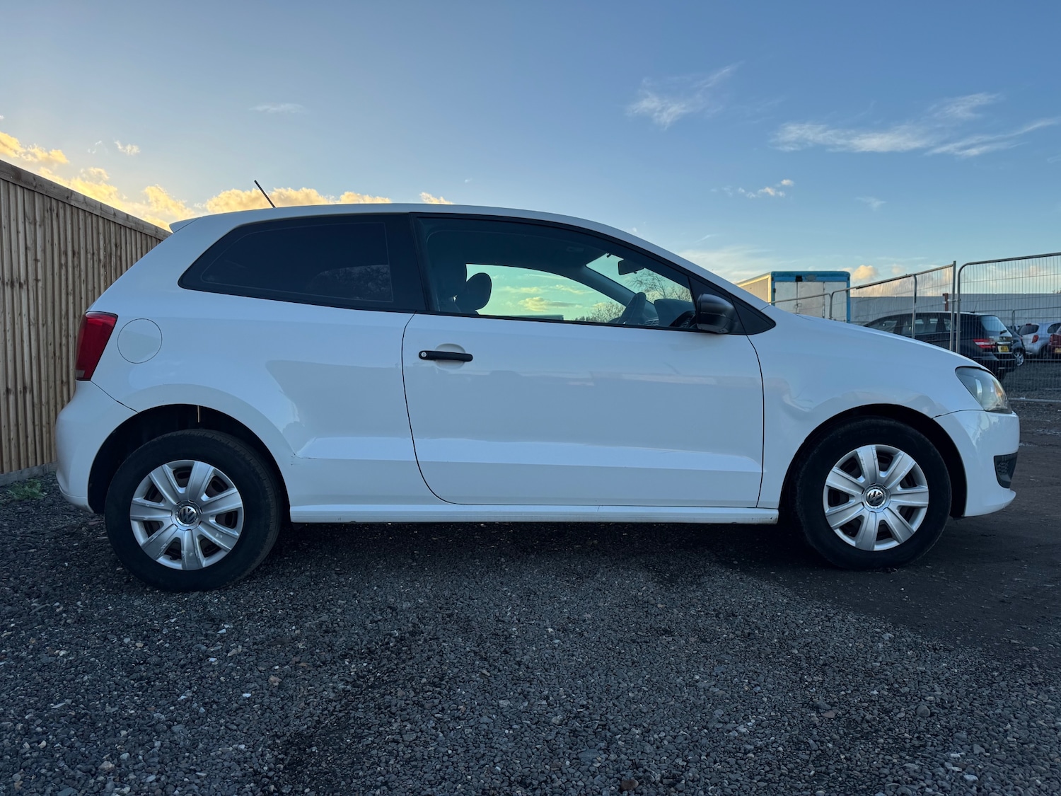 Used Volkswagen Polo 2011 for sale - 76521232: Photo 5