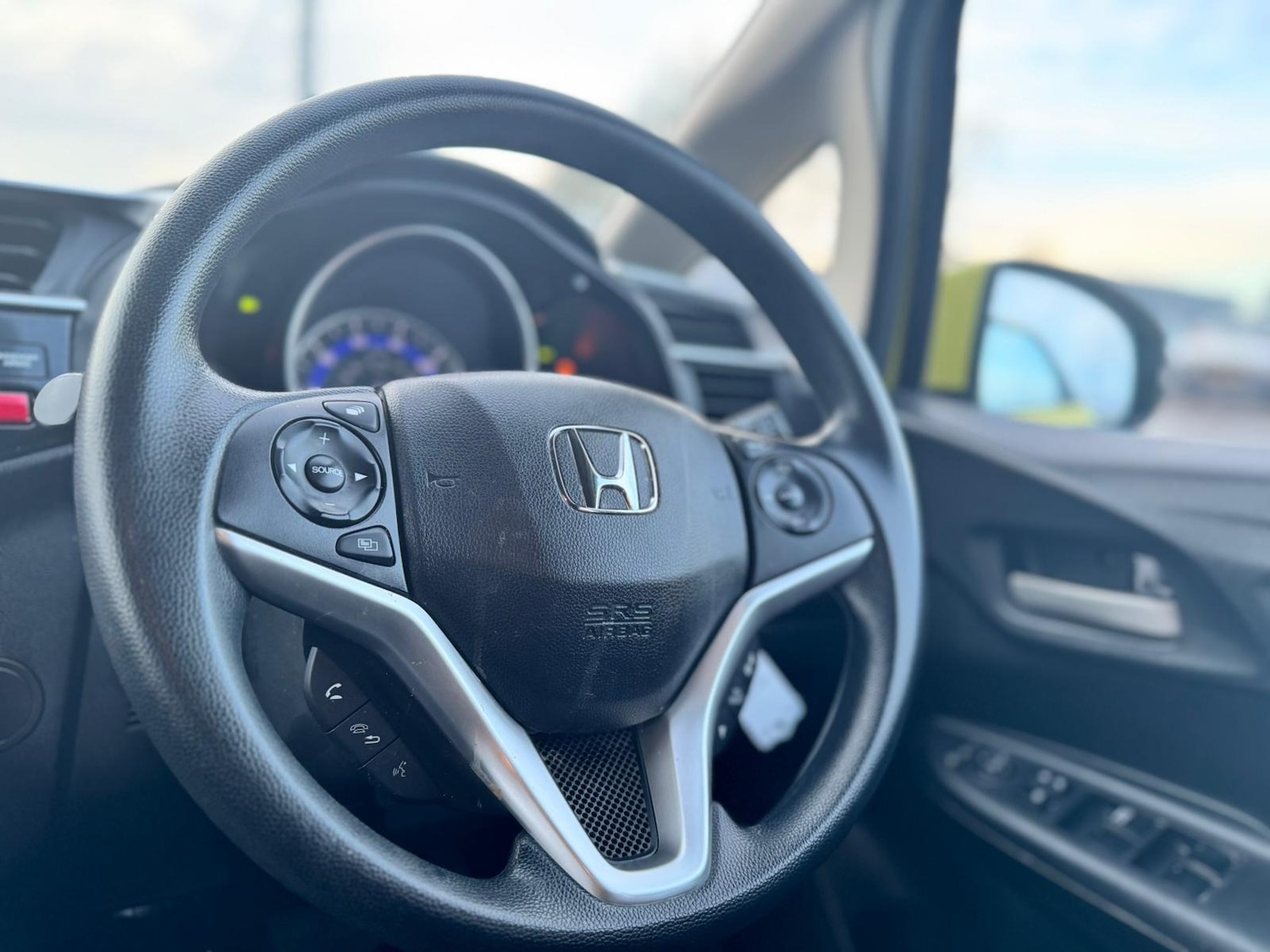 Used Honda Jazz 2015 for sale - 77519984: Photo 19
