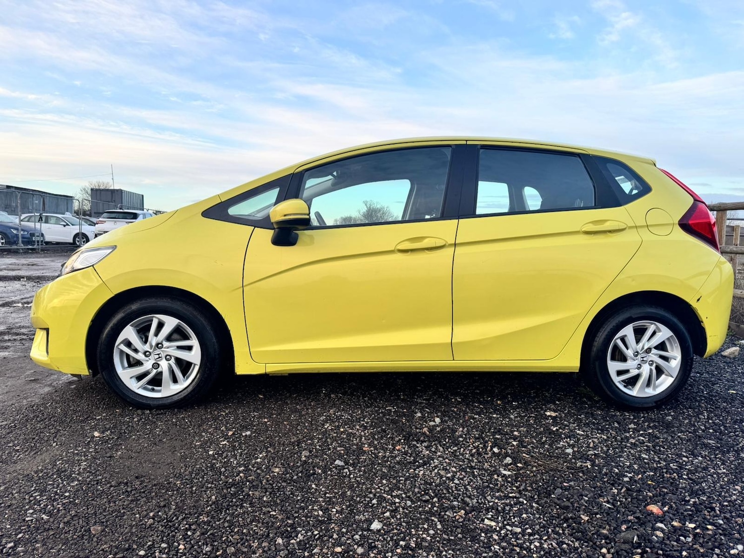 Used Honda Jazz 2015 for sale - 77519984: Photo 5