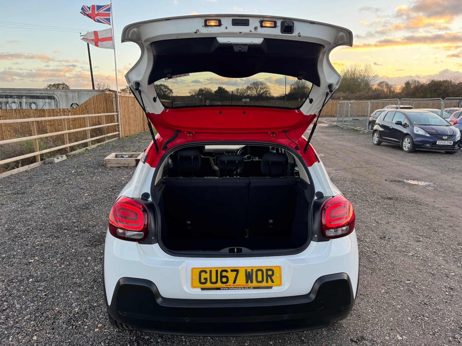 Used Citroen C3 2017 for sale - 76672232: Photo 12