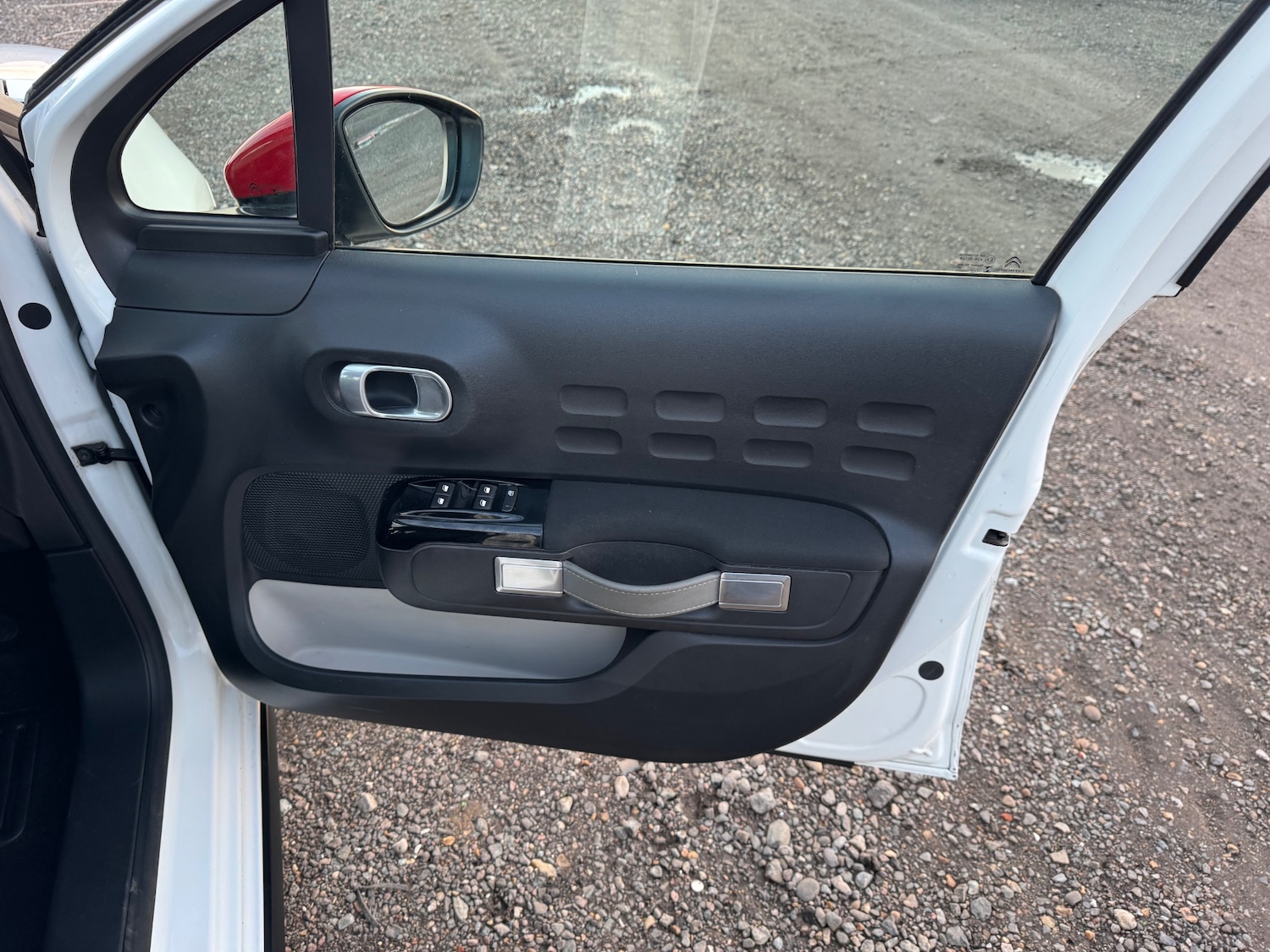 Used Citroen C3 2017 for sale - 76672232: Photo 19