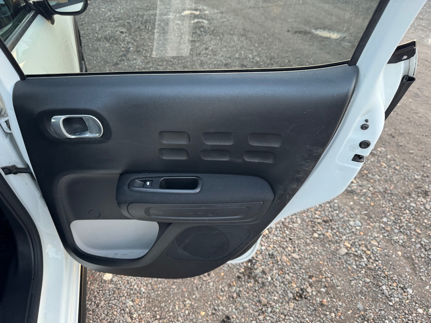 Used Citroen C3 2017 for sale - 76672232: Photo 22