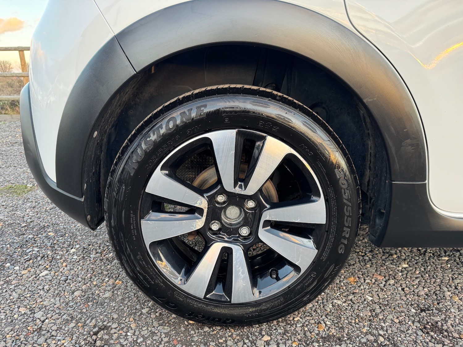 Used Citroen C3 2017 for sale - 76672232: Photo 23