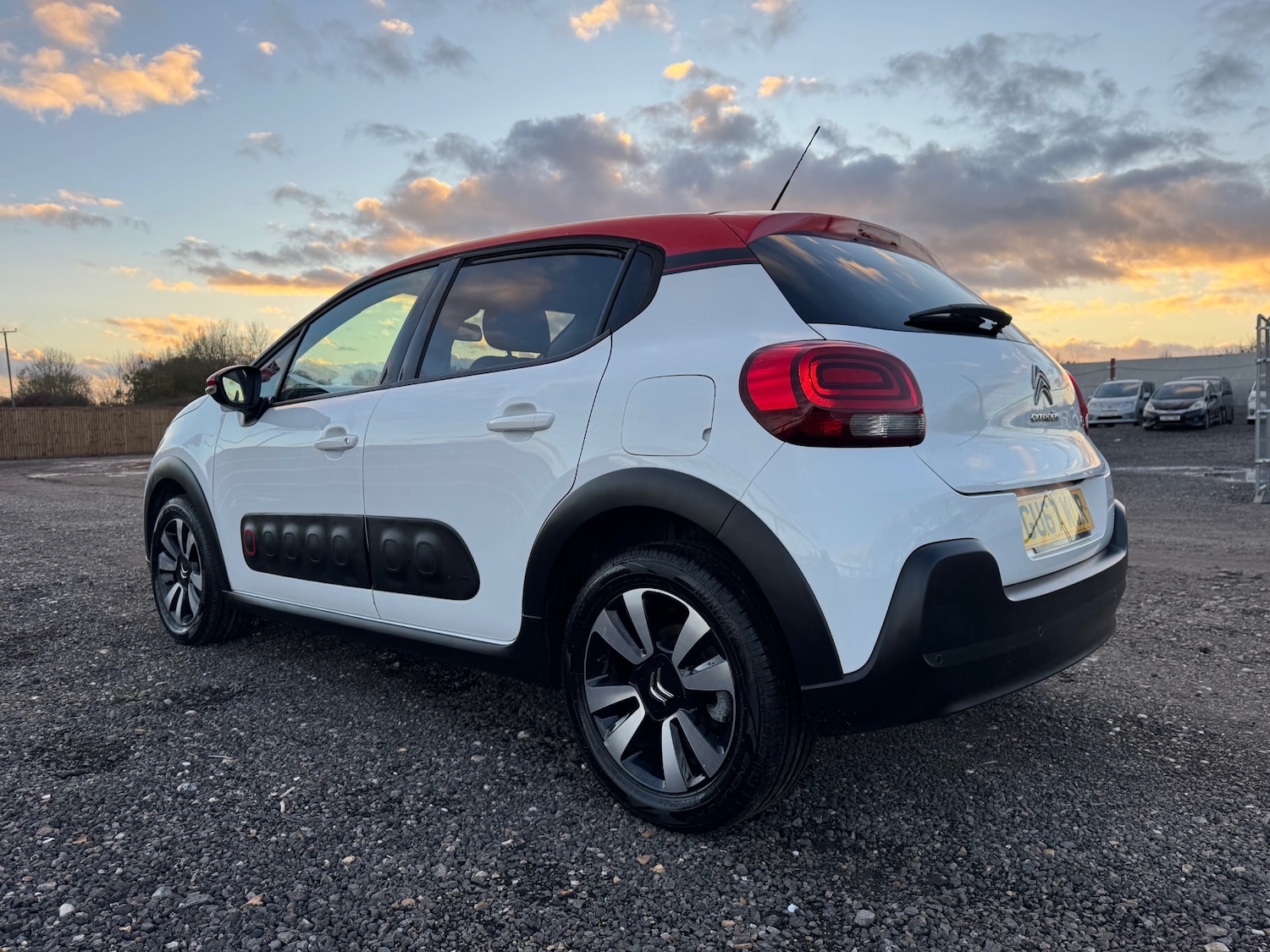 Used Citroen C3 2017 for sale - 76672232: Photo 8