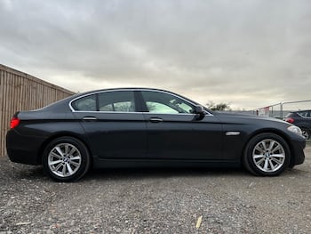 Used BMW 5 Series 2010 for sale - 79719335: Photo