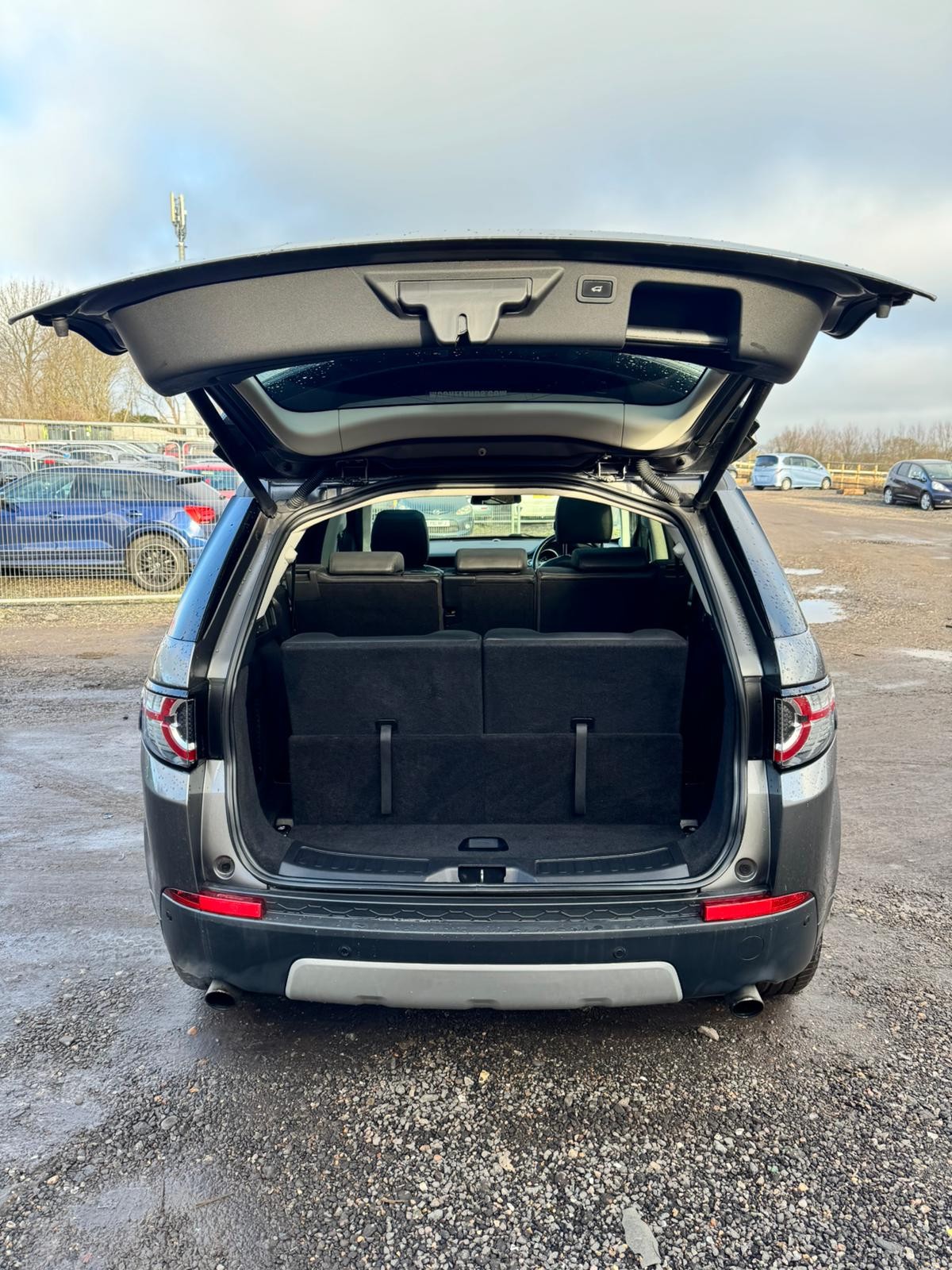 Used Land Rover Discovery Sport 2017 for sale - 78067215: Photo 11