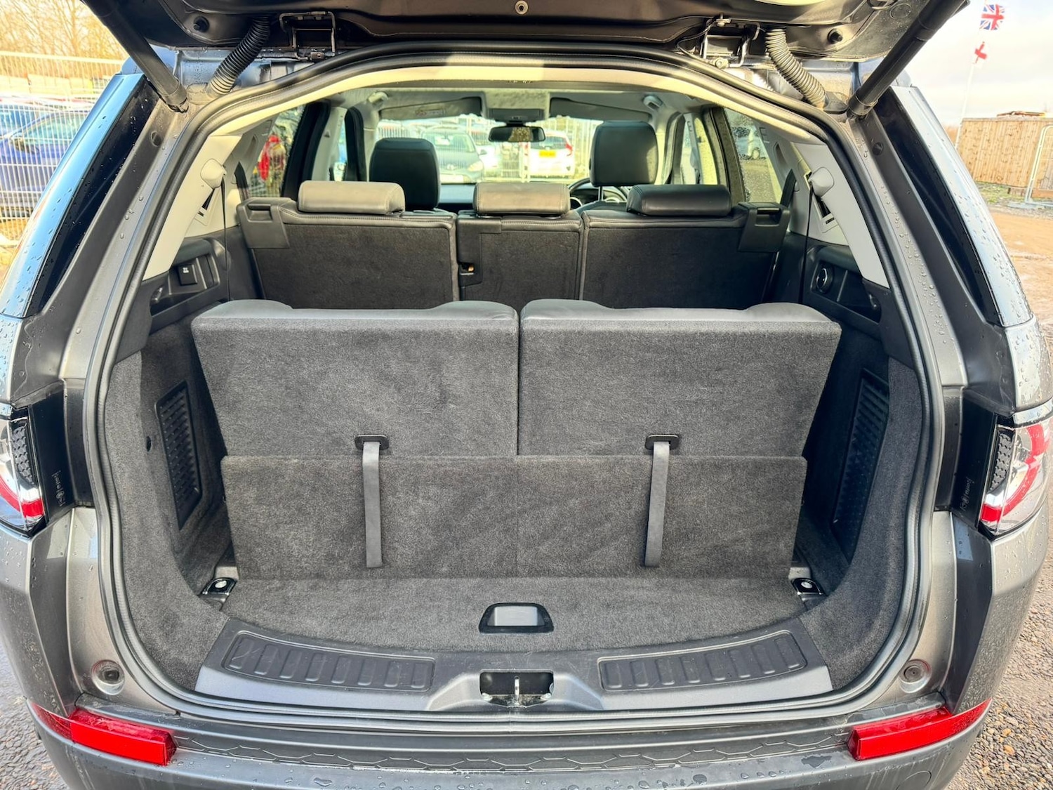 Used Land Rover Discovery Sport 2017 for sale - 78067215: Photo 12