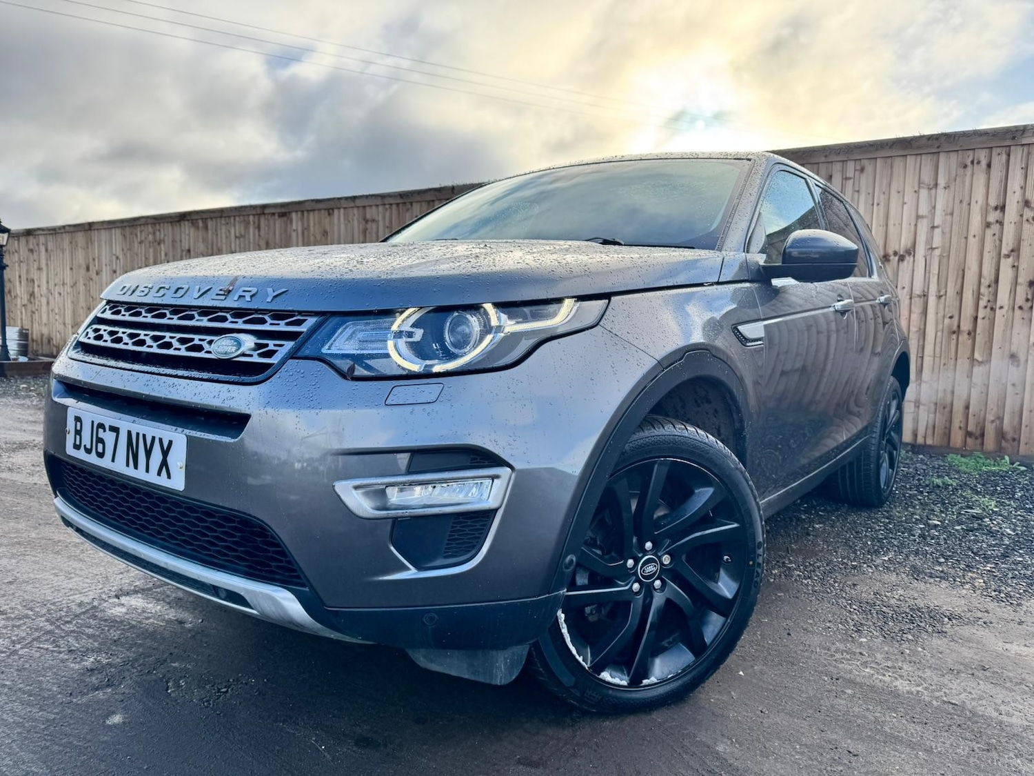 Used Land Rover Discovery Sport 2017 for sale - 78067215: Photo 2