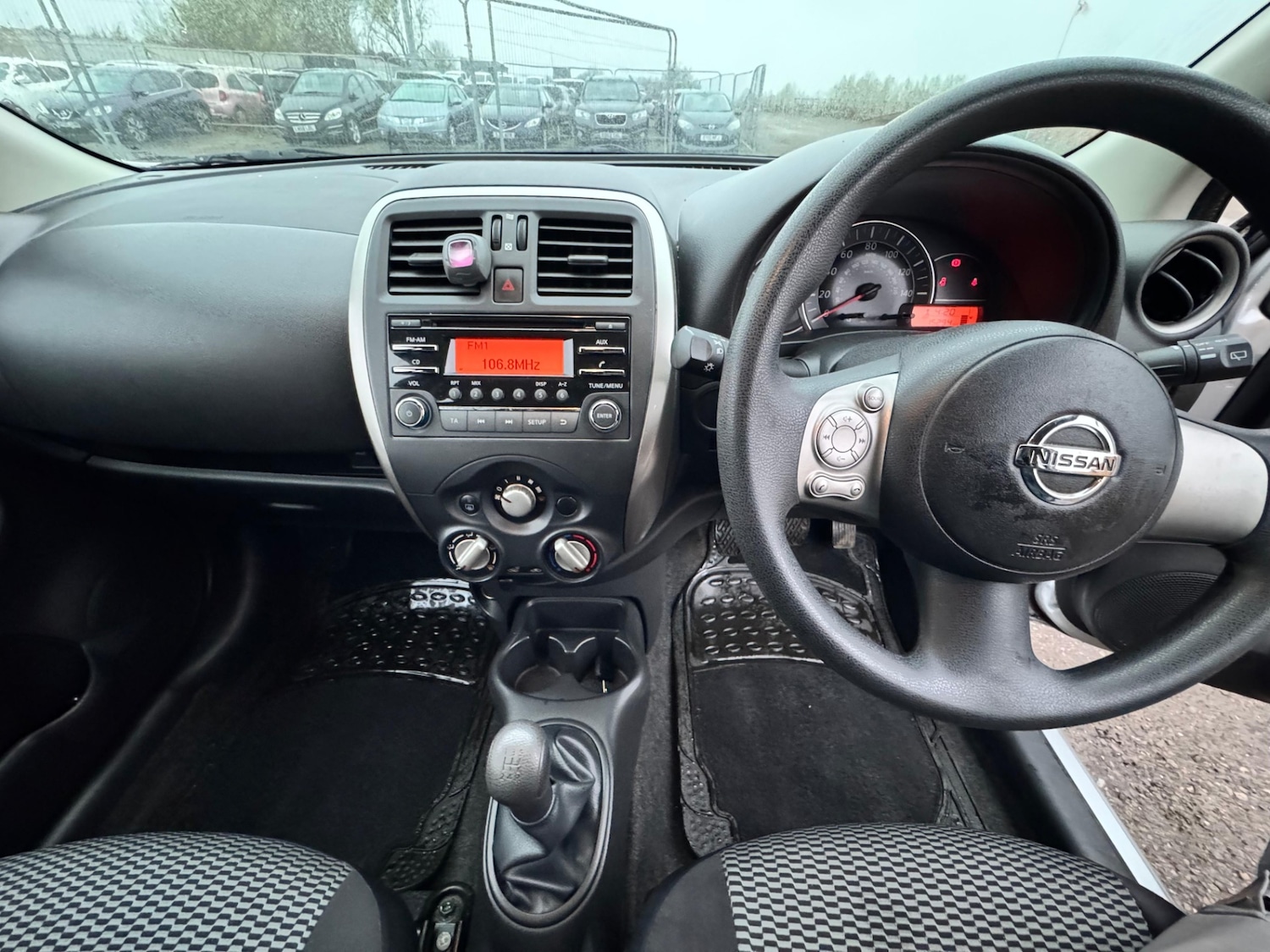 Used Nissan Micra 2014 for sale - 76605987: Photo 11