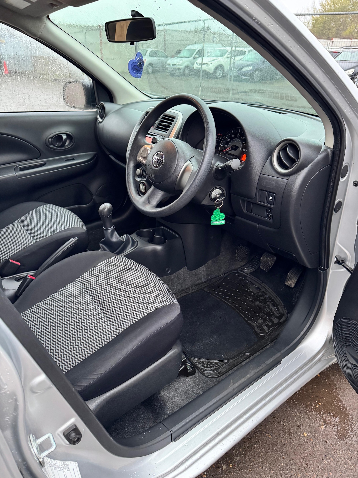 Used Nissan Micra 2014 for sale - 76605987: Photo 15