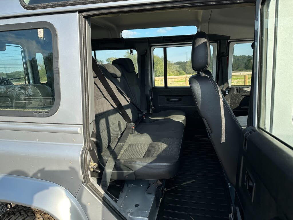 Used Land Rover Defender 2015 for sale - 76511133: Photo 10