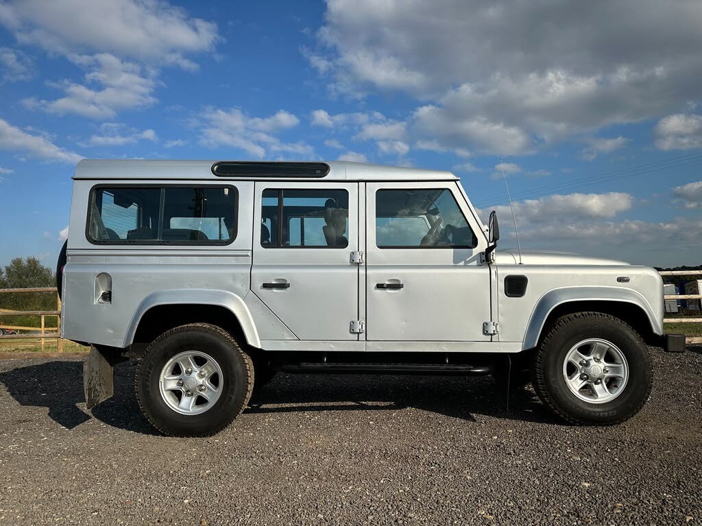 Used Land Rover Defender 2015 for sale - 76511133: Photo 4