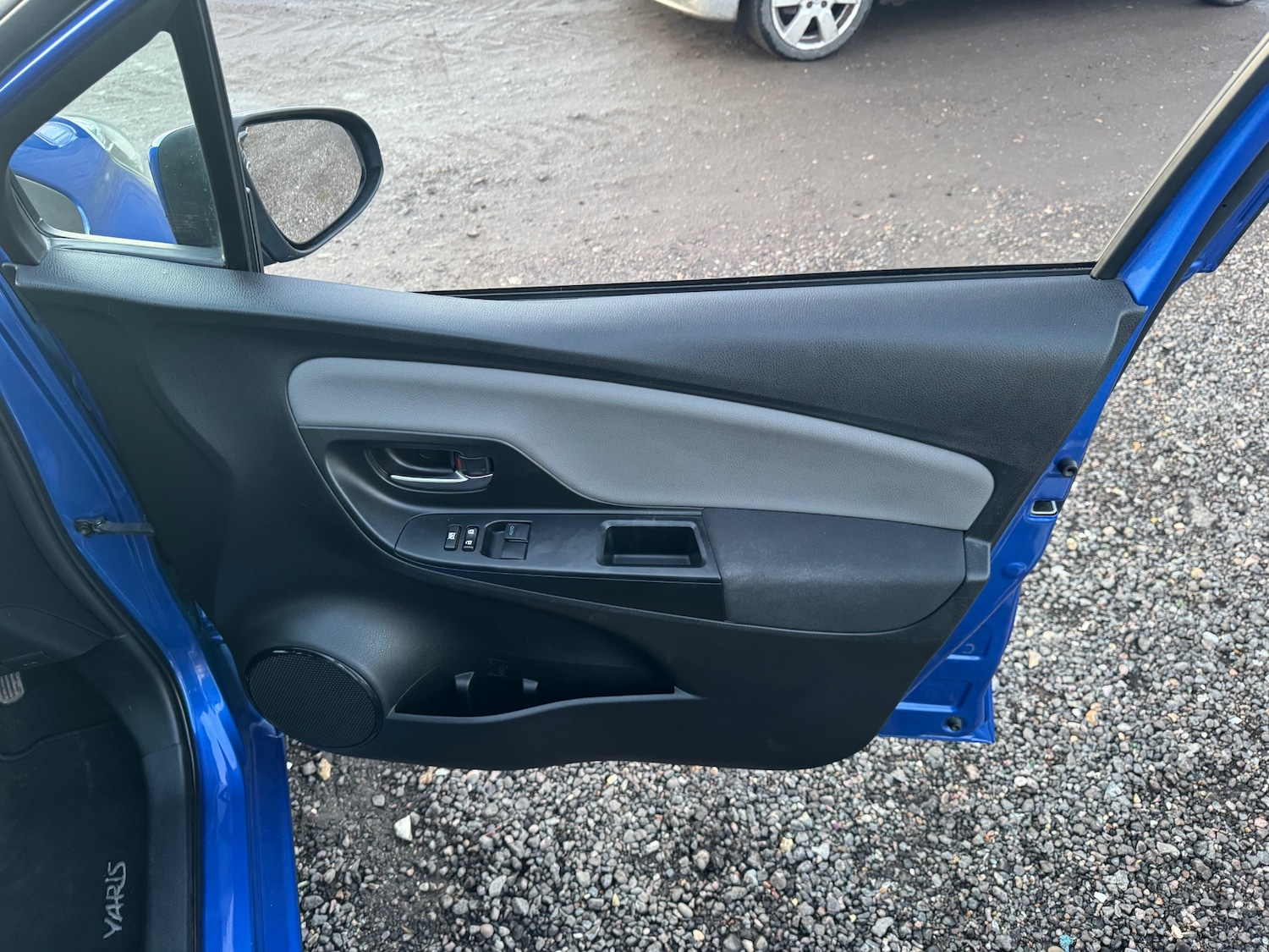 Used Toyota Yaris 2019 for sale - 77357474: Photo 17