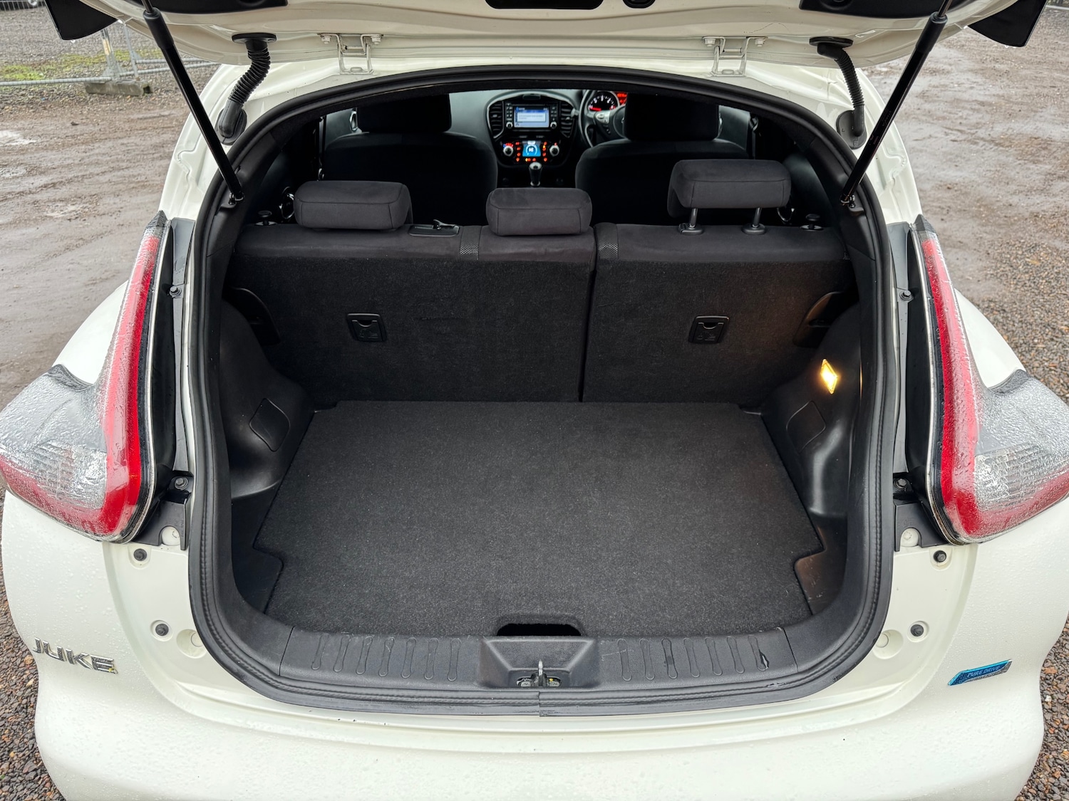 Used Nissan Juke 2014 for sale - 76591332: Photo 10