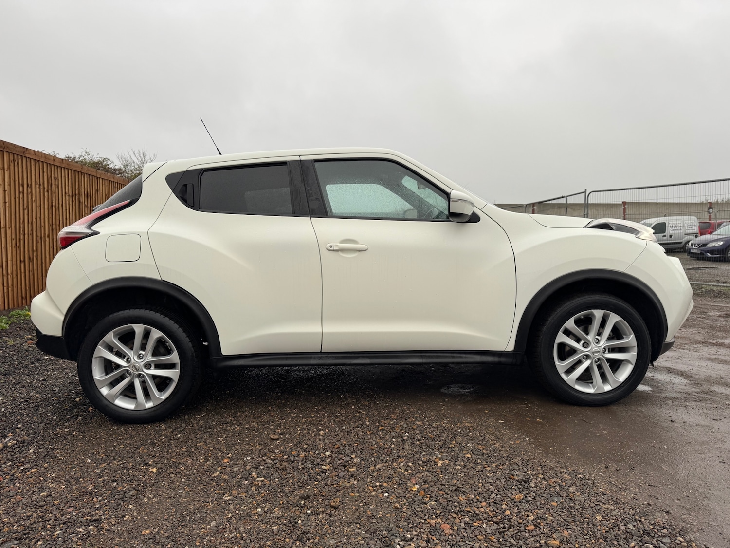 Used Nissan Juke 2014 for sale - 76591332: Photo 5