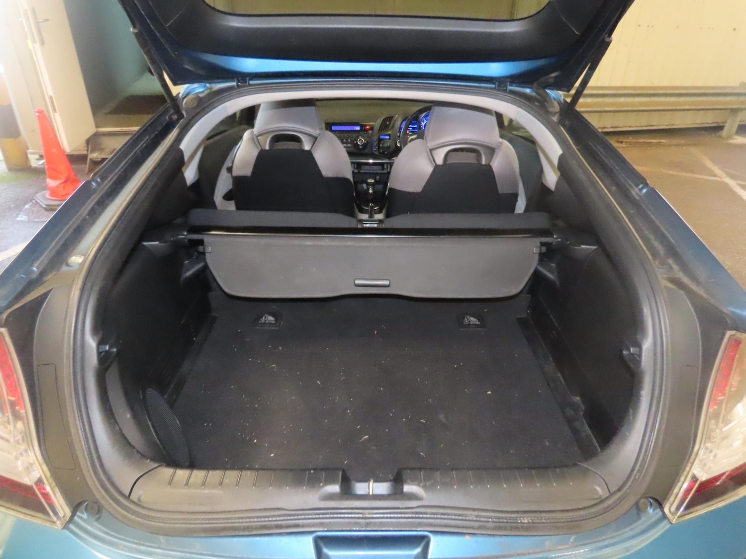 Used Honda CR-Z 2010 for sale - 77289504: Photo 10