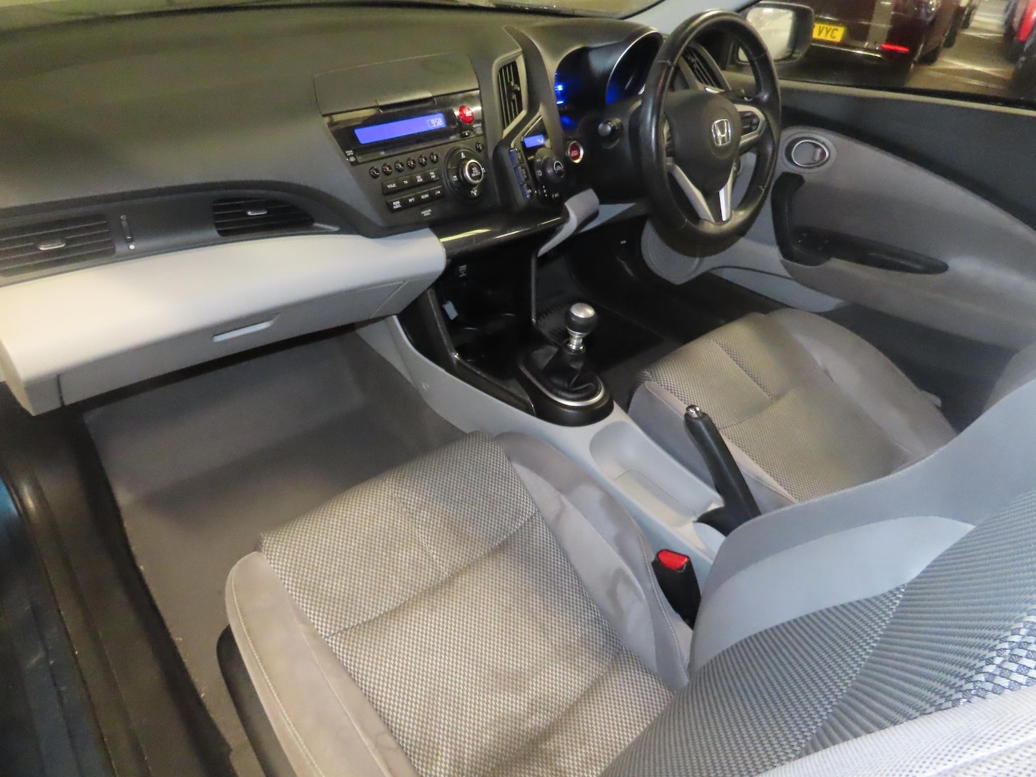 Used Honda CR-Z 2010 for sale - 77289504: Photo 6