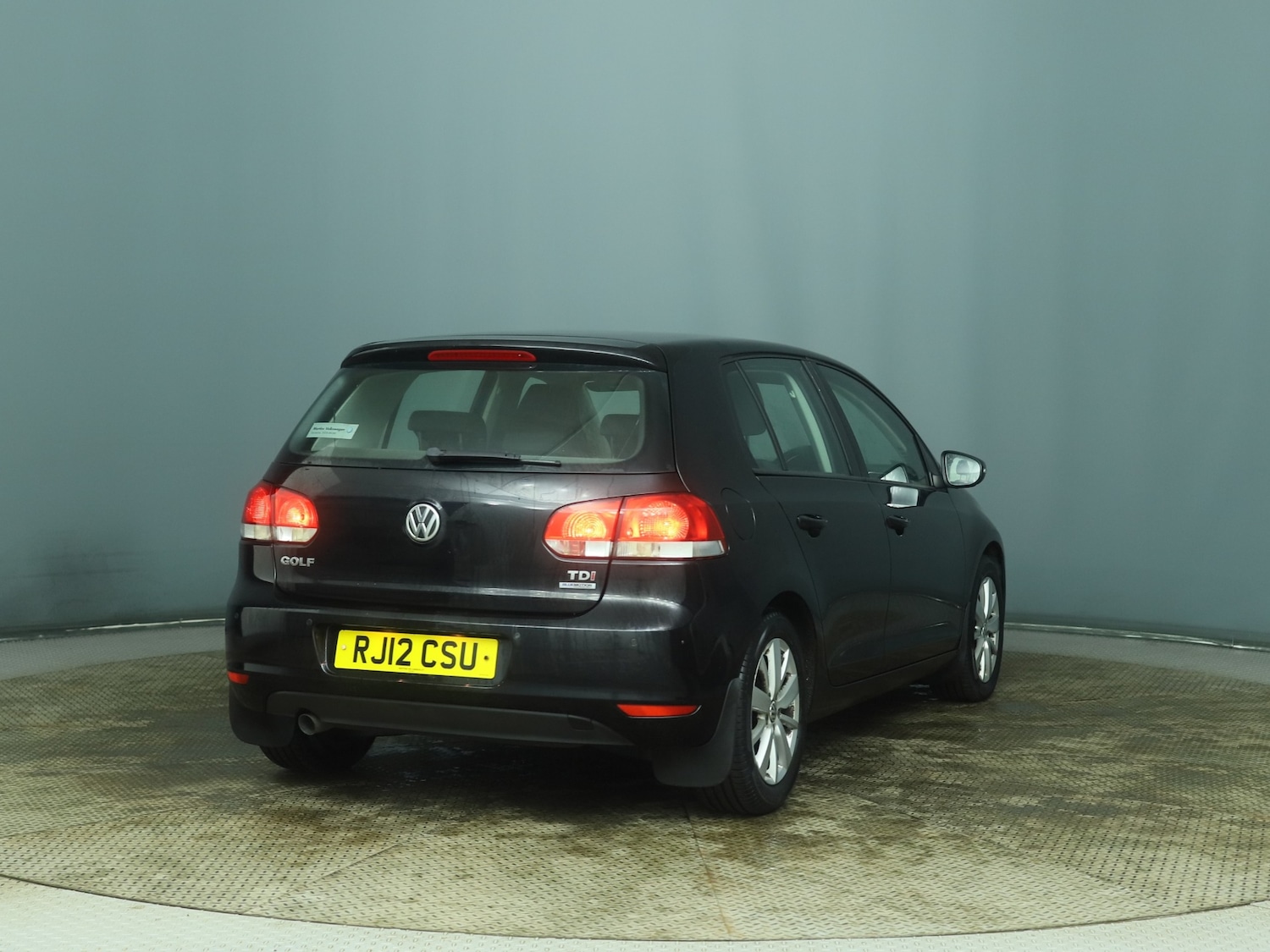 Used Volkswagen Golf 2012 for sale - 77289372: Photo 2