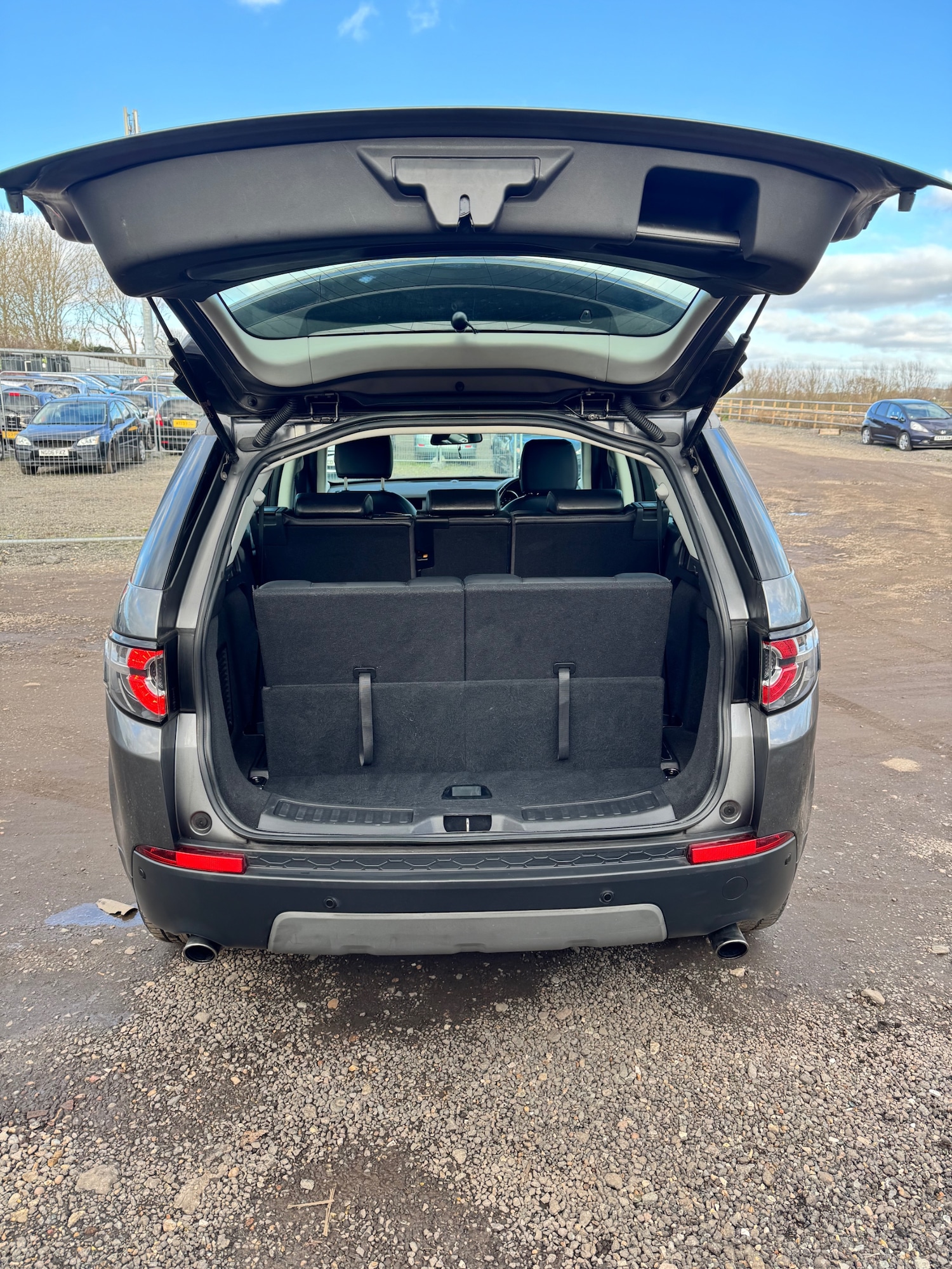 Used Land Rover Discovery Sport 2016 for sale - 77023216: Photo 13