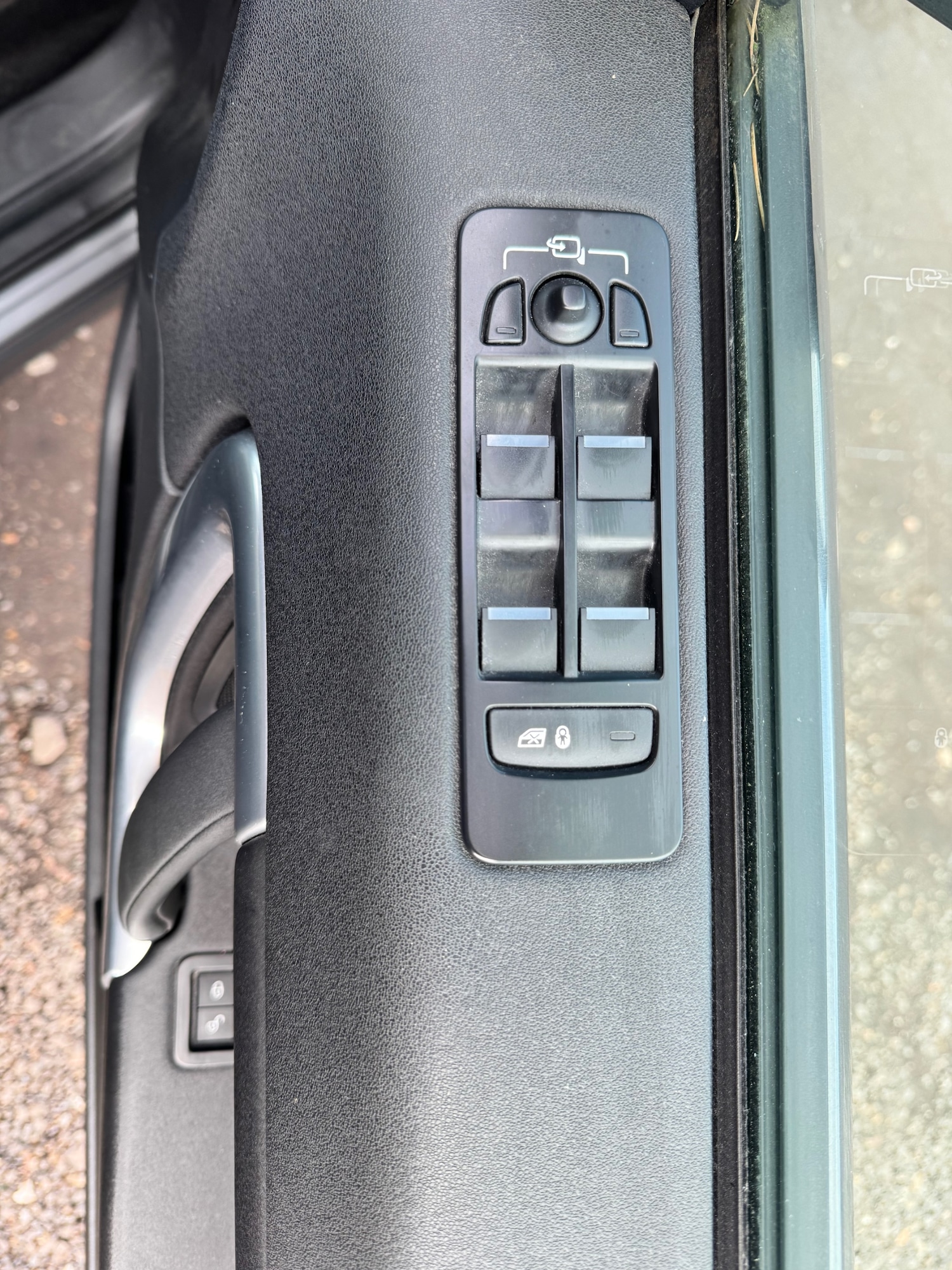 Used Land Rover Discovery Sport 2016 for sale - 77023216: Photo 25