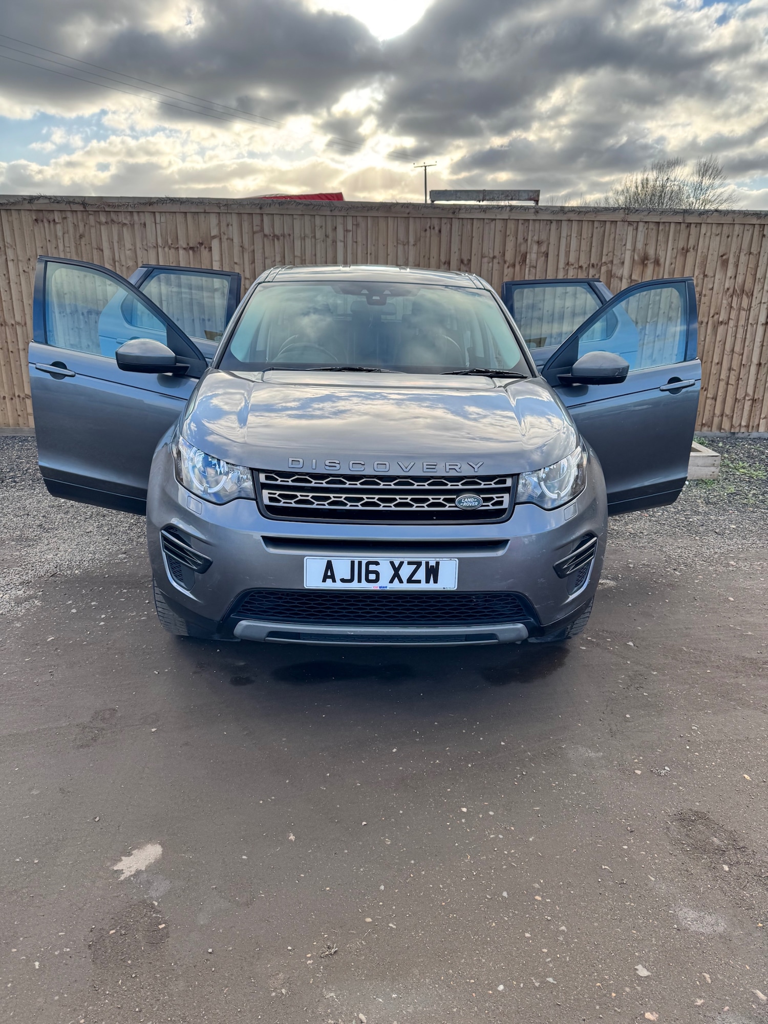 Used Land Rover Discovery Sport 2016 for sale - 77023216: Photo 5