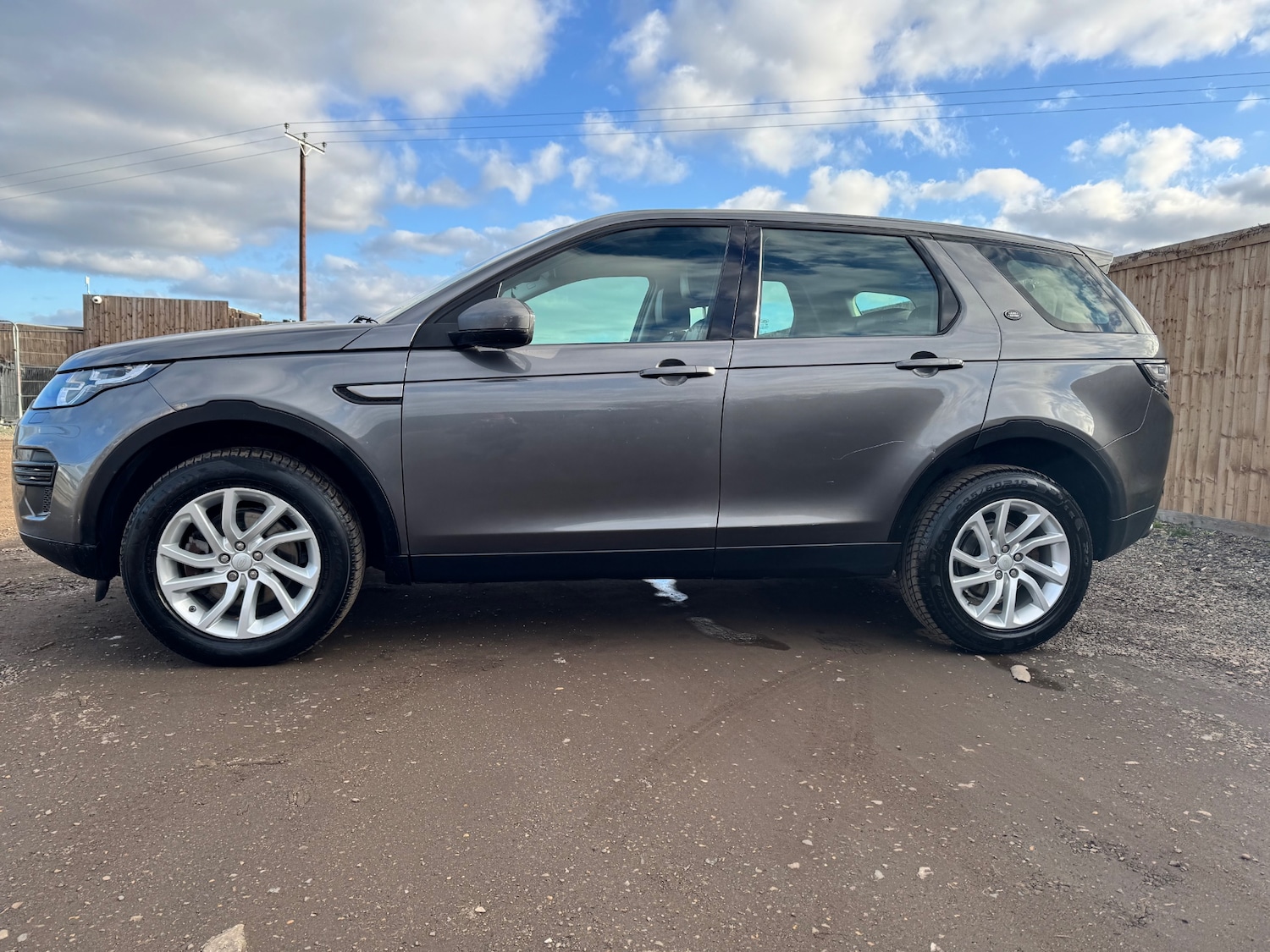 Used Land Rover Discovery Sport 2016 for sale - 77023216: Photo 7