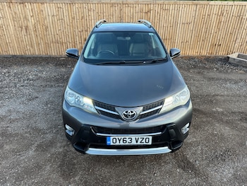 Used Toyota RAV4 2013 for sale - 78610429: Photo
