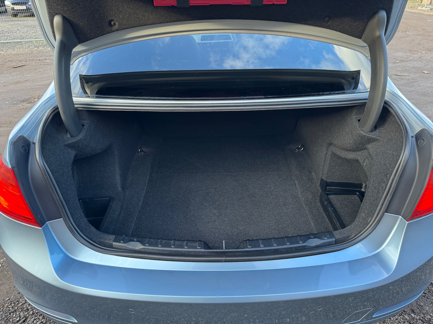 Used BMW 3 Series 2012 for sale - 78067229: Photo 10